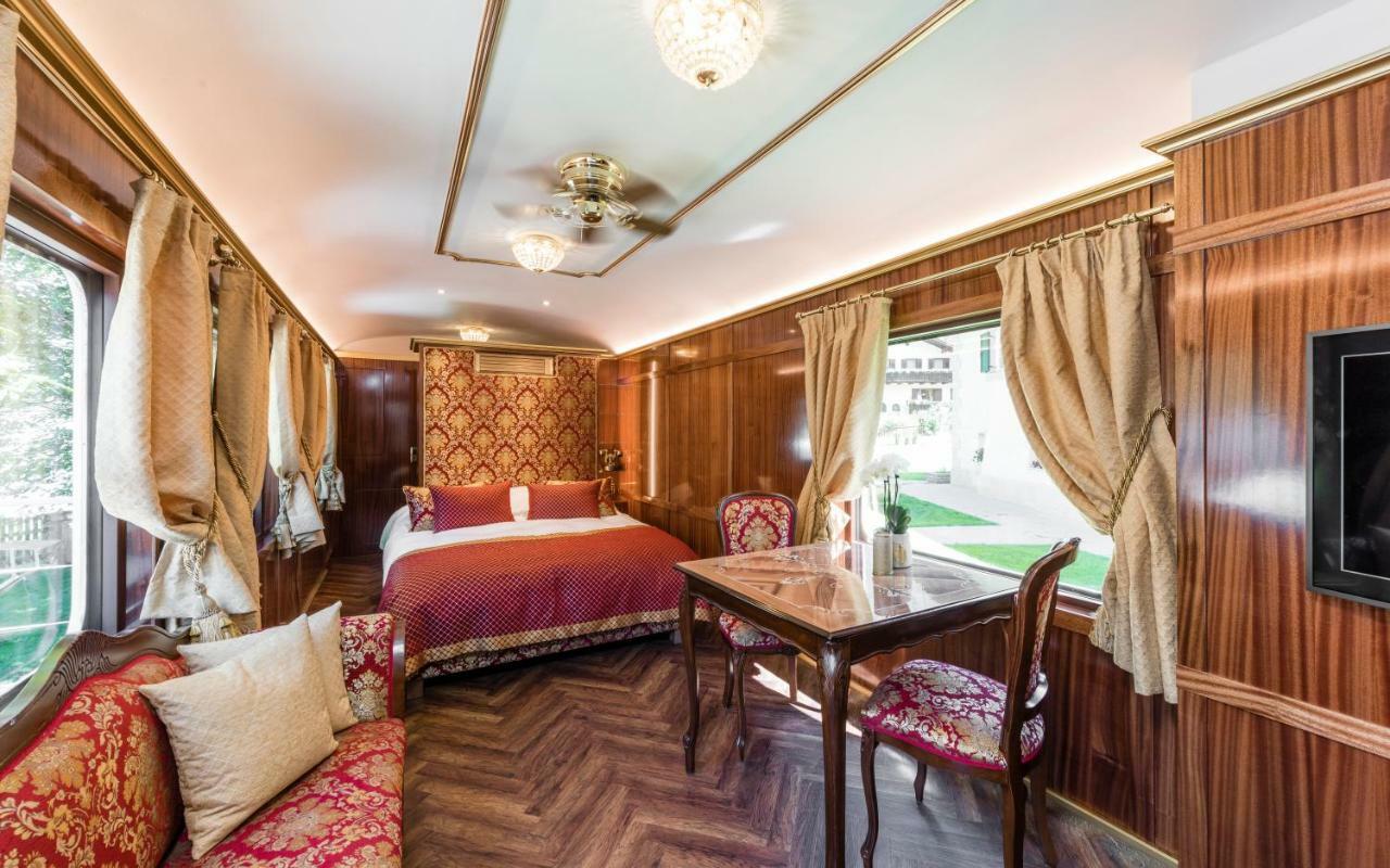 Luxury Lodge - Lener Express Campo di Trens Exterior photo
