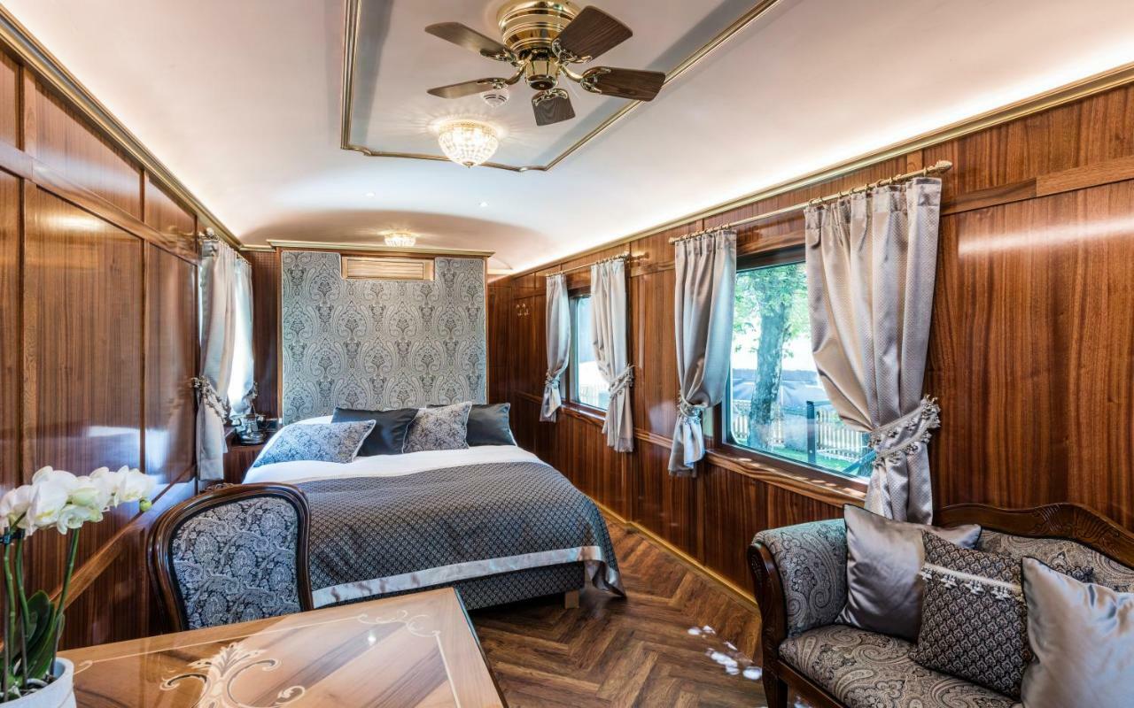 Luxury Lodge - Lener Express Campo di Trens Exterior photo
